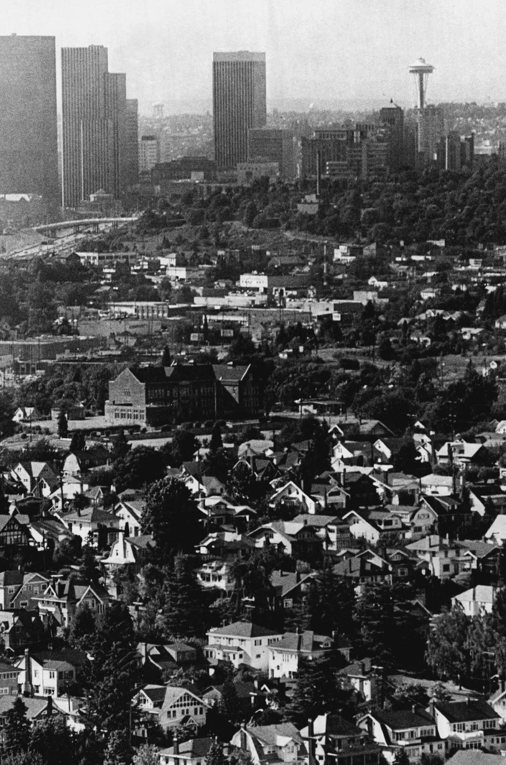 Sept. 3, 1978: The Mount Baker neighborhood of south Seattle, with Colman School at left.

 (Seattle Times Archives / The Seattle Times)