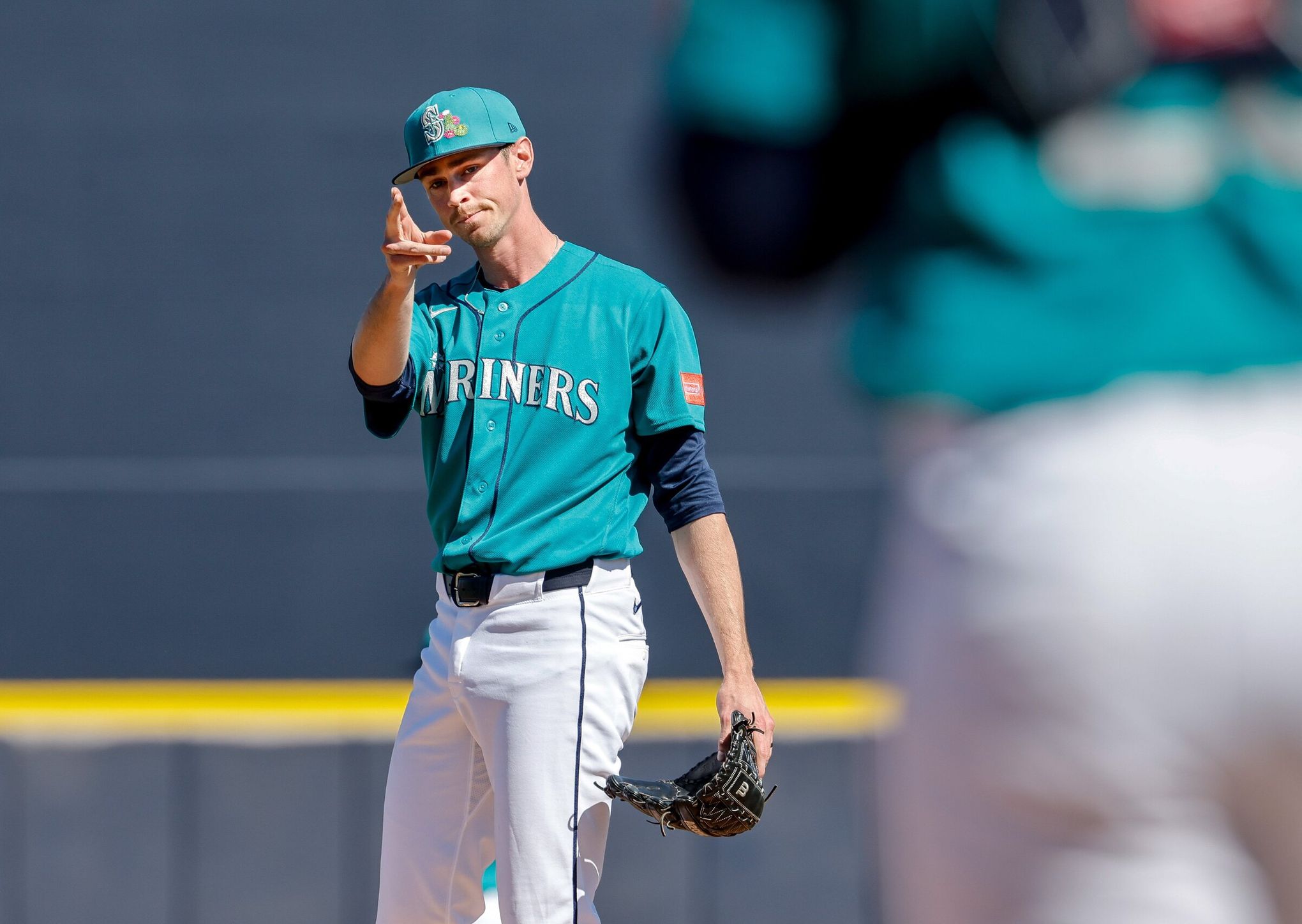 Projecting the Seattle Mariners' roster for opening day | The Seattle Times