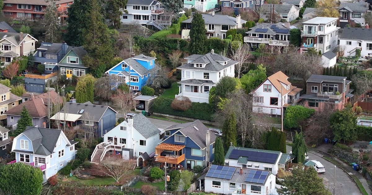 Adjustable-rate mortgages, last popular leading up to the 2008 financial crisis, are gaining popularity in Washington, and especially in King County. But today's are different, experts say.