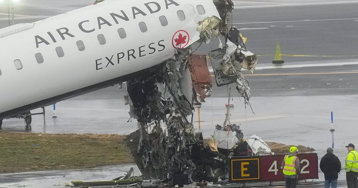 Flight attendant thrown from Air Canada plane survives in a 'total miracle' | The Seattle Times