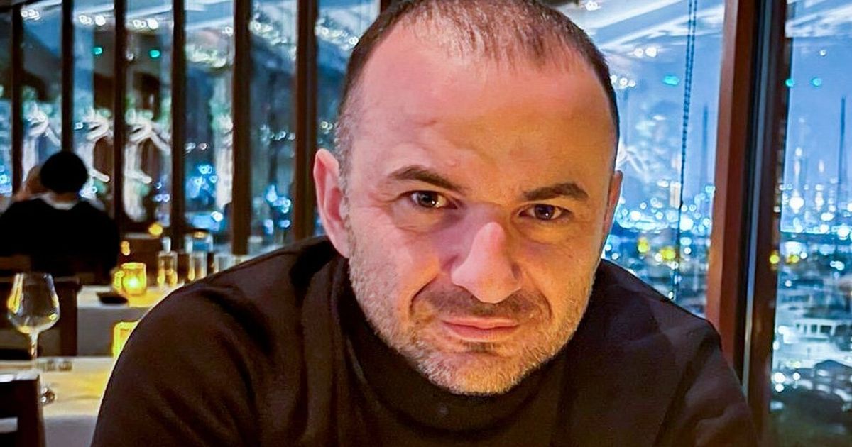 A Russian man is being held in Washington’s ICE detention center, despite his wishes to return home.