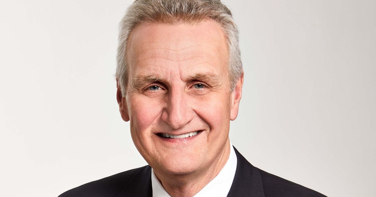 Hearst exec: Yes, newspapers are still a good investment