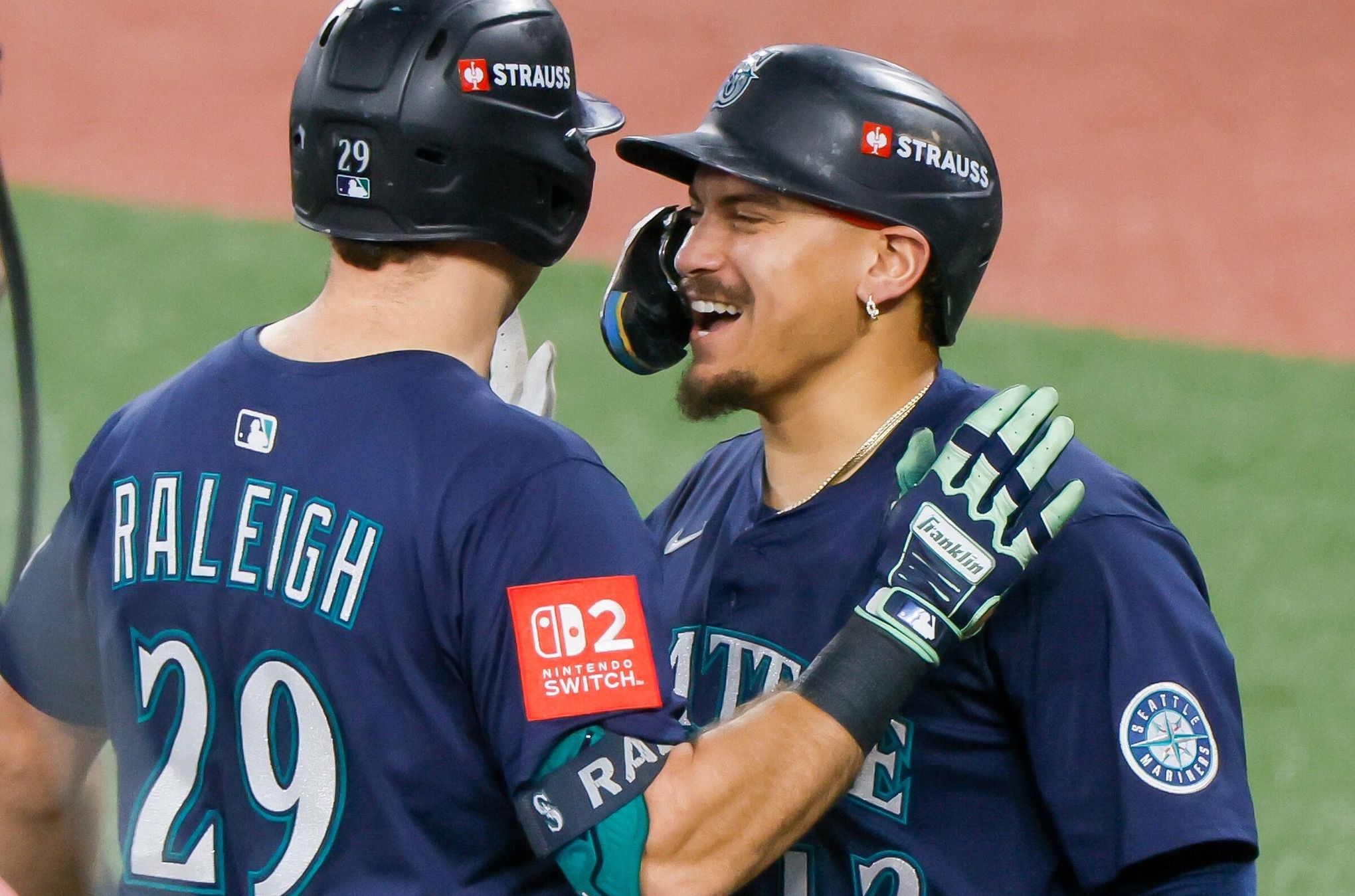 Josh Naylor brings levity to Cal Raleigh's WBC handshake controversy | The  Seattle Times