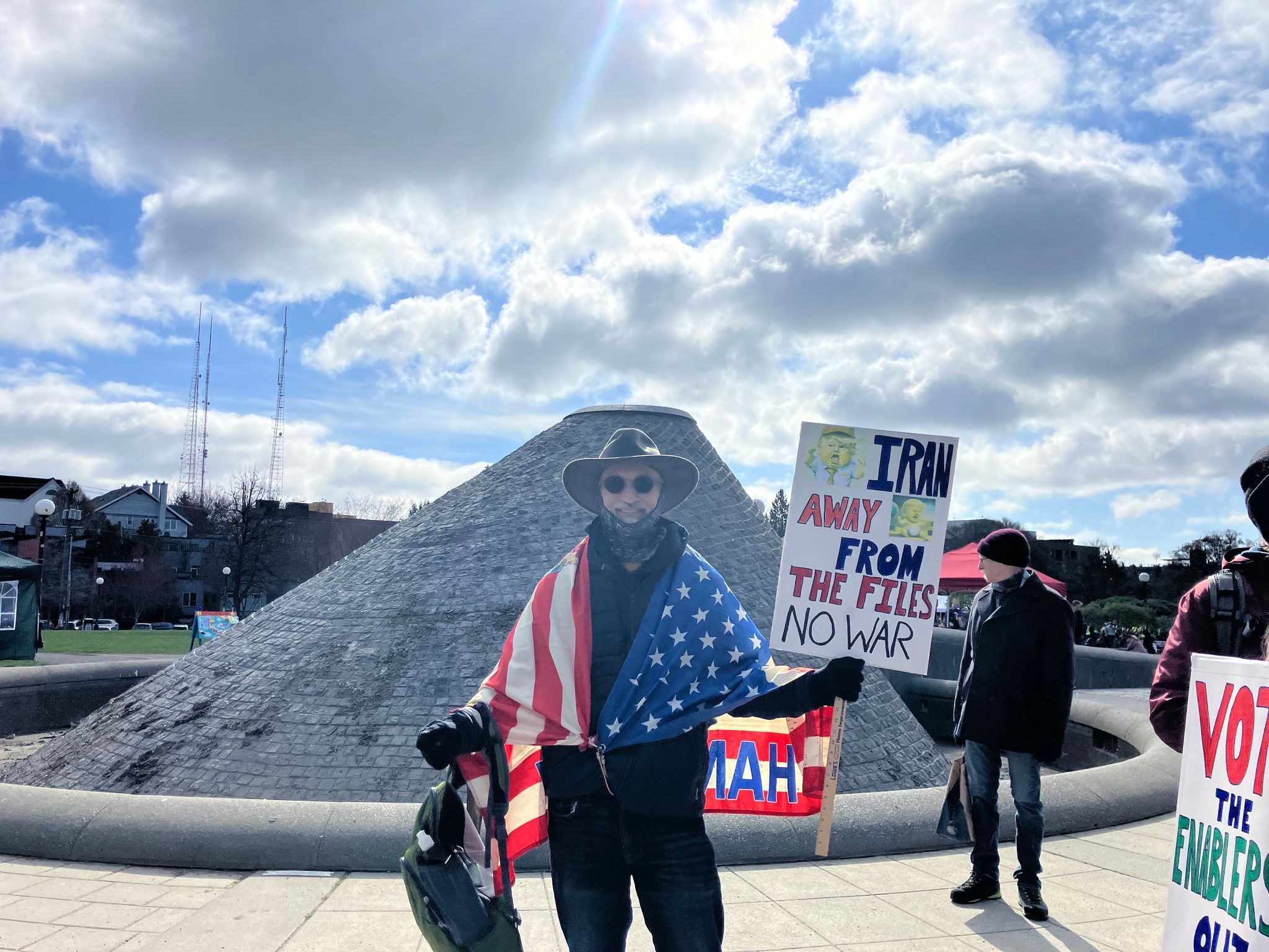 Dave Dellino at the No Kings protest in Cal Anderson Park on Saturday. (Nina Shapiro / The Seattle Times)