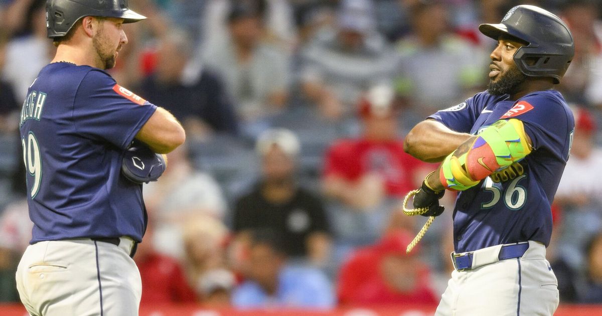 Cal Raleigh addresses WBC controversy with Randy Arozarena: ‘There’s no beef’ - The Seattle Times image