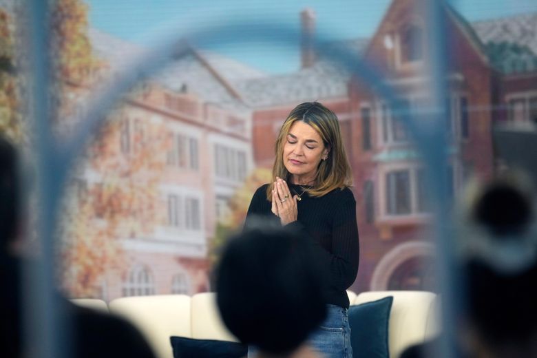 Savannah Guthrie Makes Offscreen Visit To 'Today' Show, First Since Her  Mother Went Missing | The Seattle Times