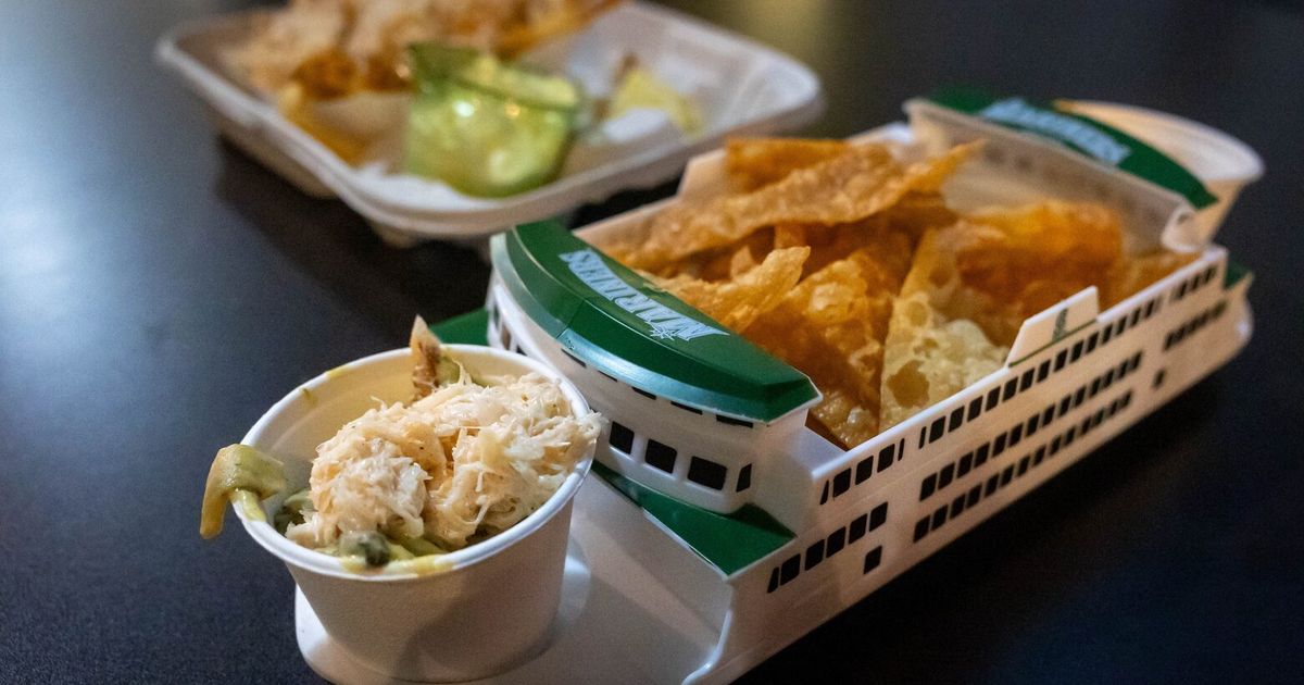 We went to T-Mobile Park to try the best new food at the ballgame. Here’s what you should eat — and what’s best to skip.