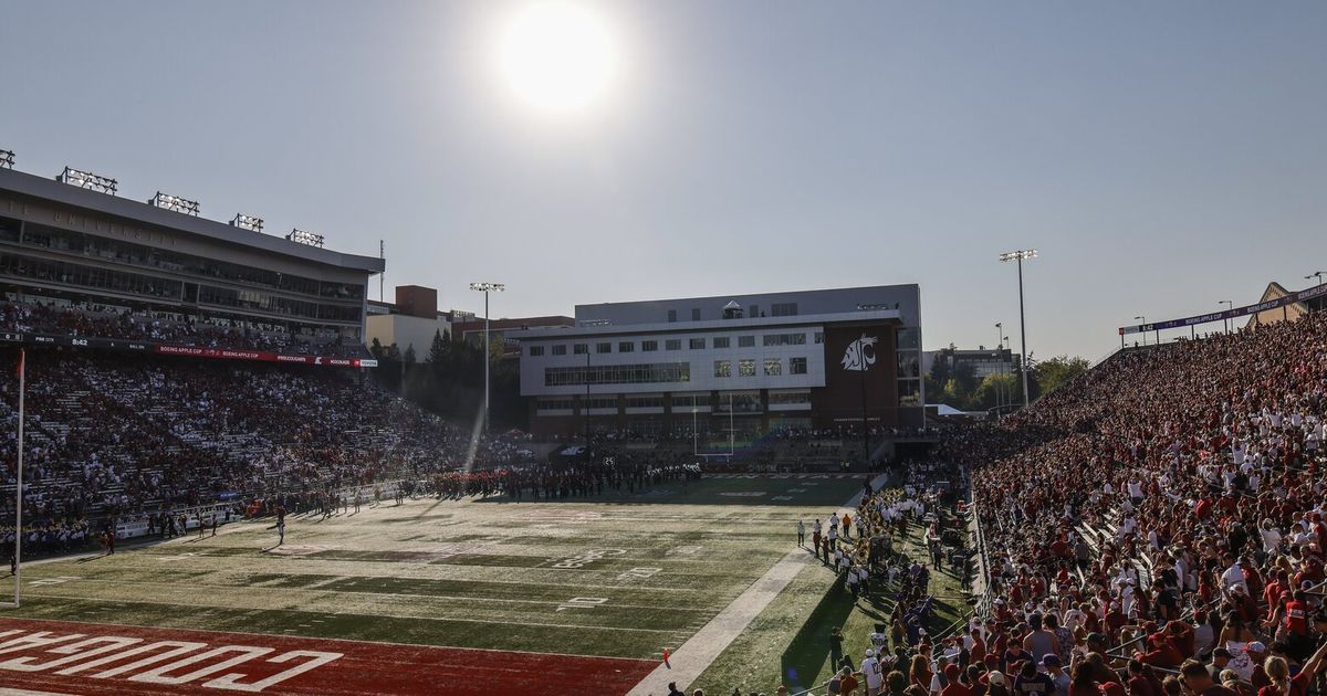 Washington State is reportedly elevating interim athletic director Jon Haarlow to the permanent role.