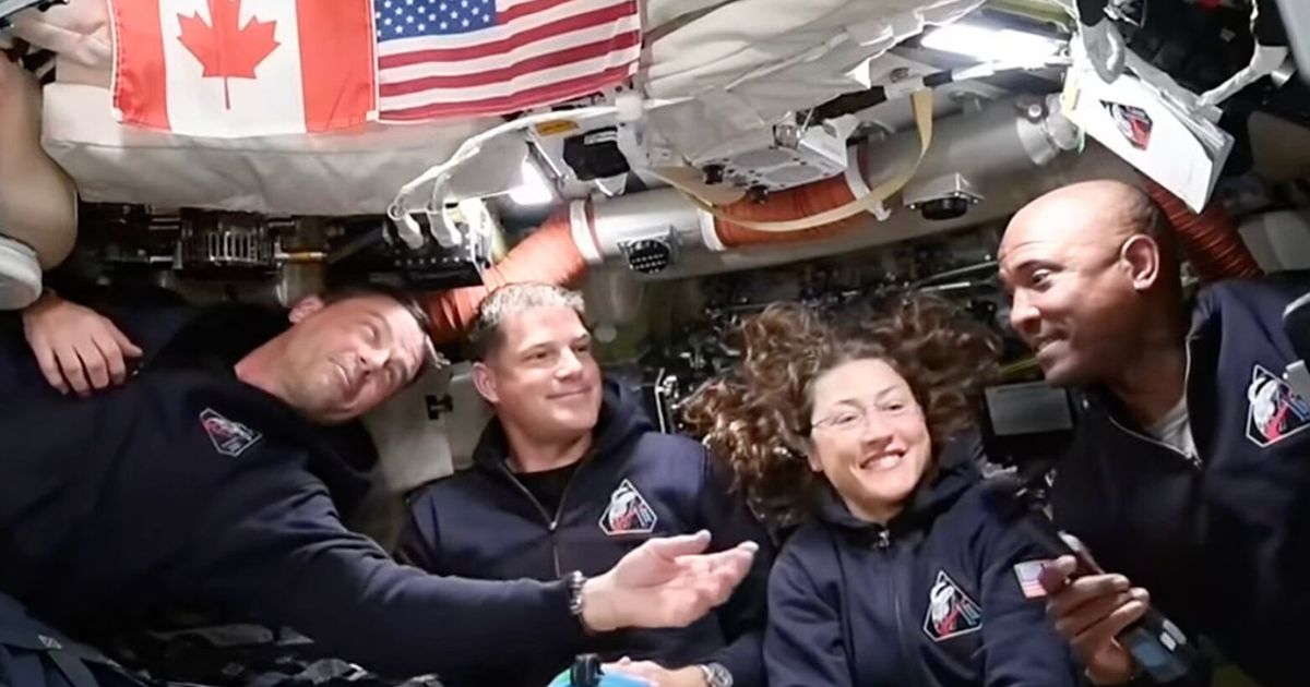 WA lawmaker talks 'human connection' with Artemis II astronauts