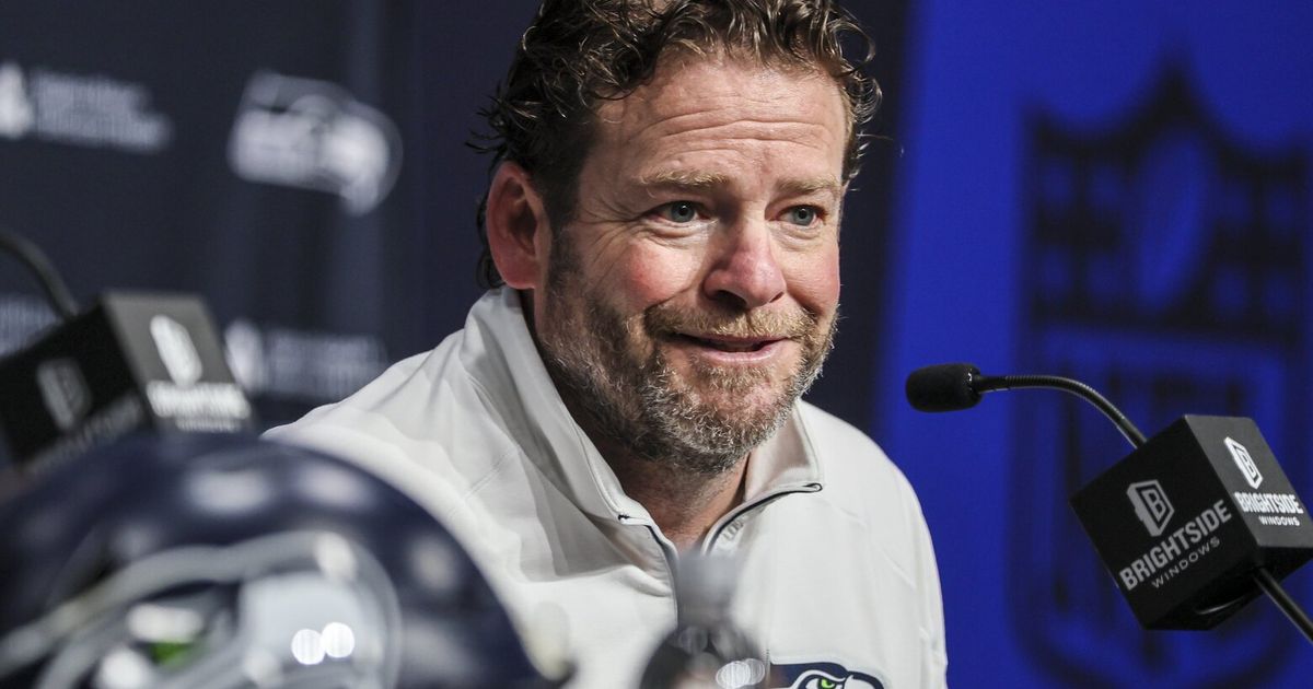 What can Seahawks expect drafting at No. 32? Results have been mixed.