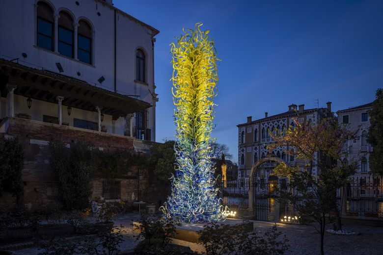 Dale Chihuly’s “Blue and Green Tower,” a 2025 work, measures 26½ x 10 x 10 feet. Part of the “CHIHULY: Venice 2026” exhibition, it was installed at Palazzo Balbi-Valier Sammartini in Venice this spring. (Nathaniel Willson)