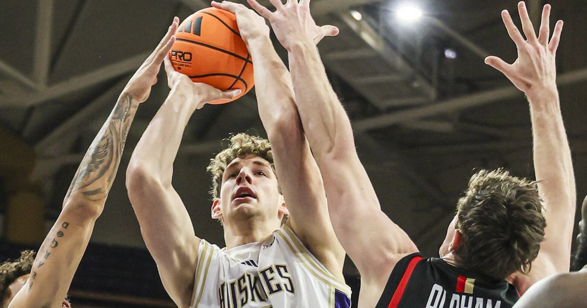 Hannes Steinbach, the UW men's 6-foot-10 freshman standout, is reportedly entering the NBA draft after leading Division I in rebounding.
