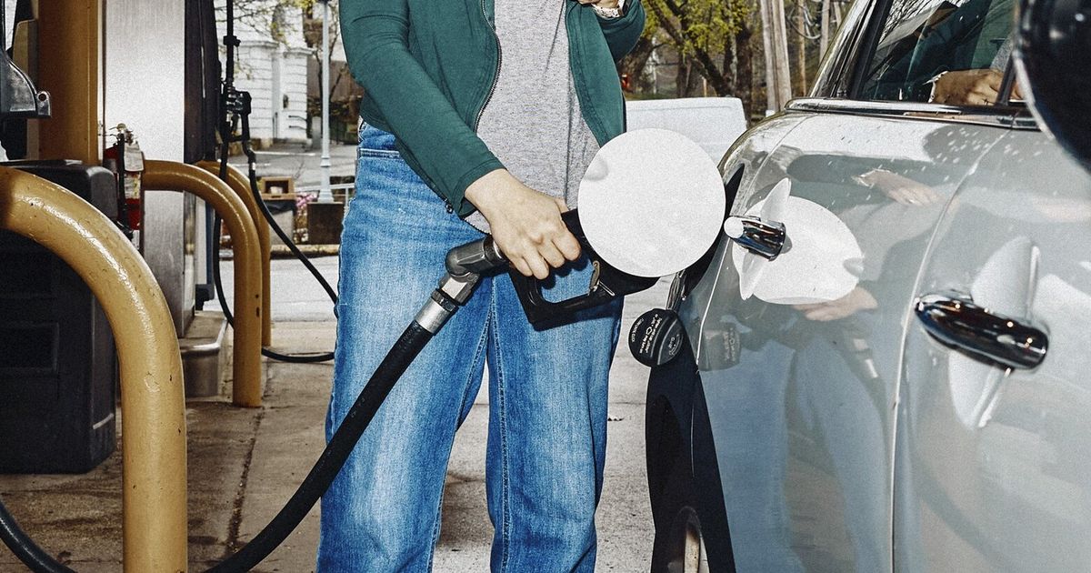 Why gas prices go up fast and take so long to fall | The Seattle Times