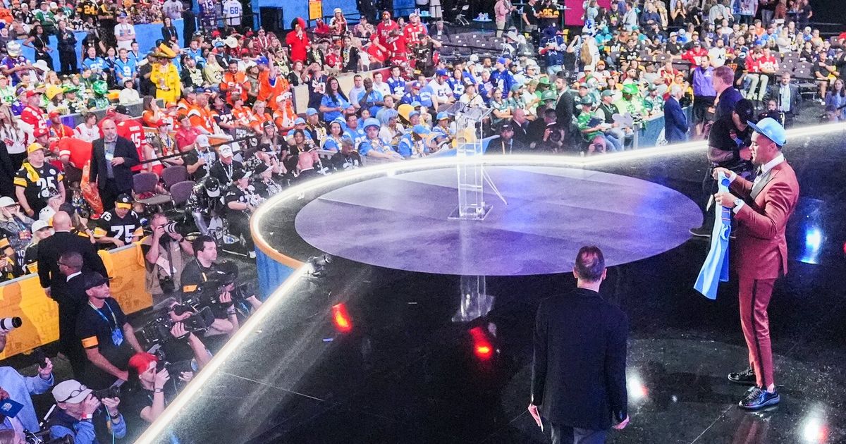 Day 2 of the NFL draft is upon us, with the Seahawks holding their own picks in Friday's second and third rounds. Follow along here.