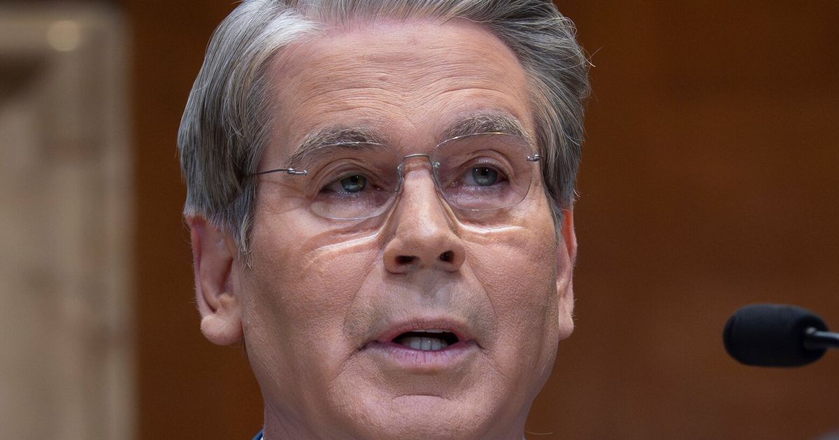 U.S. won’t renew Iranian and Russian oil waivers, Bessent says