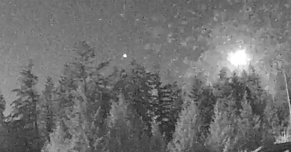 Fireball seen streaking across sky over WA, OR, B.C.