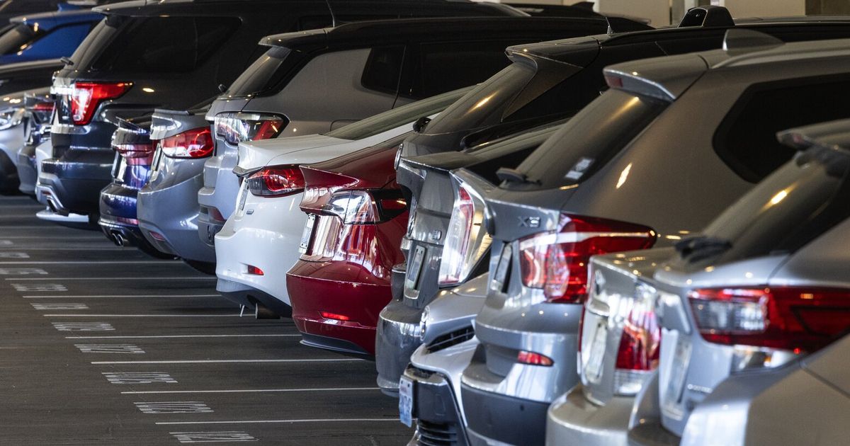 How to score a parking spot at these notoriously packed park-and-rides