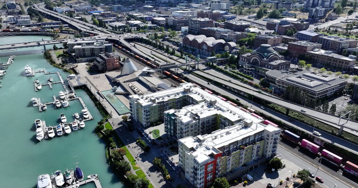 Tacoma housing activists push to strengthen renter protections