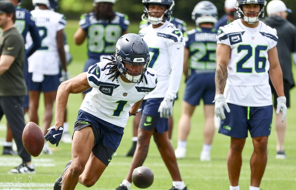 Photos: First day of Seahawks rookie minicamp