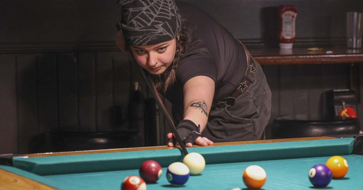 Pool halls are often boys clubs. These WA women are breaking in