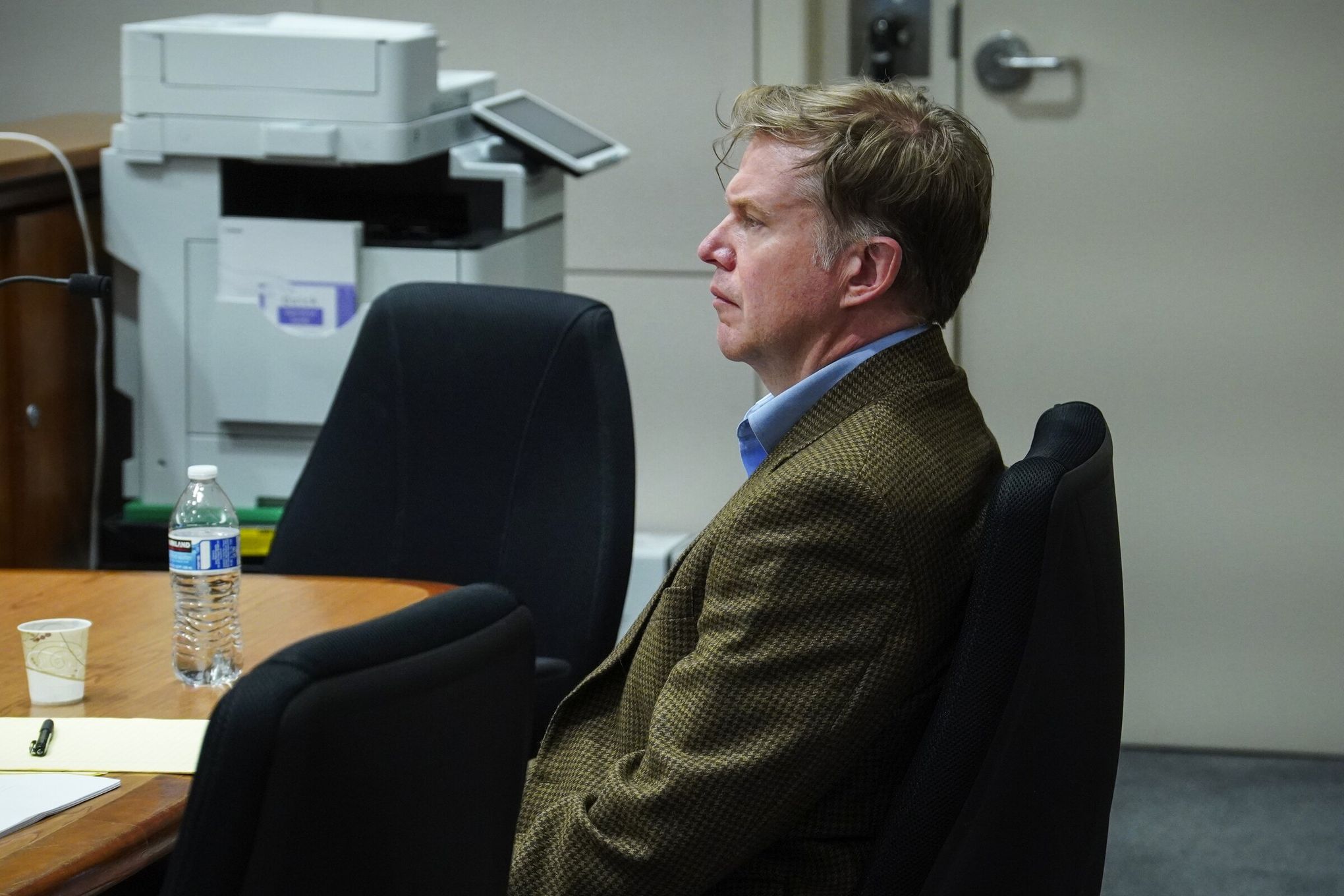 Off-duty security guard found guilty in teen's death outside Renton Big 5 |  The Seattle Times