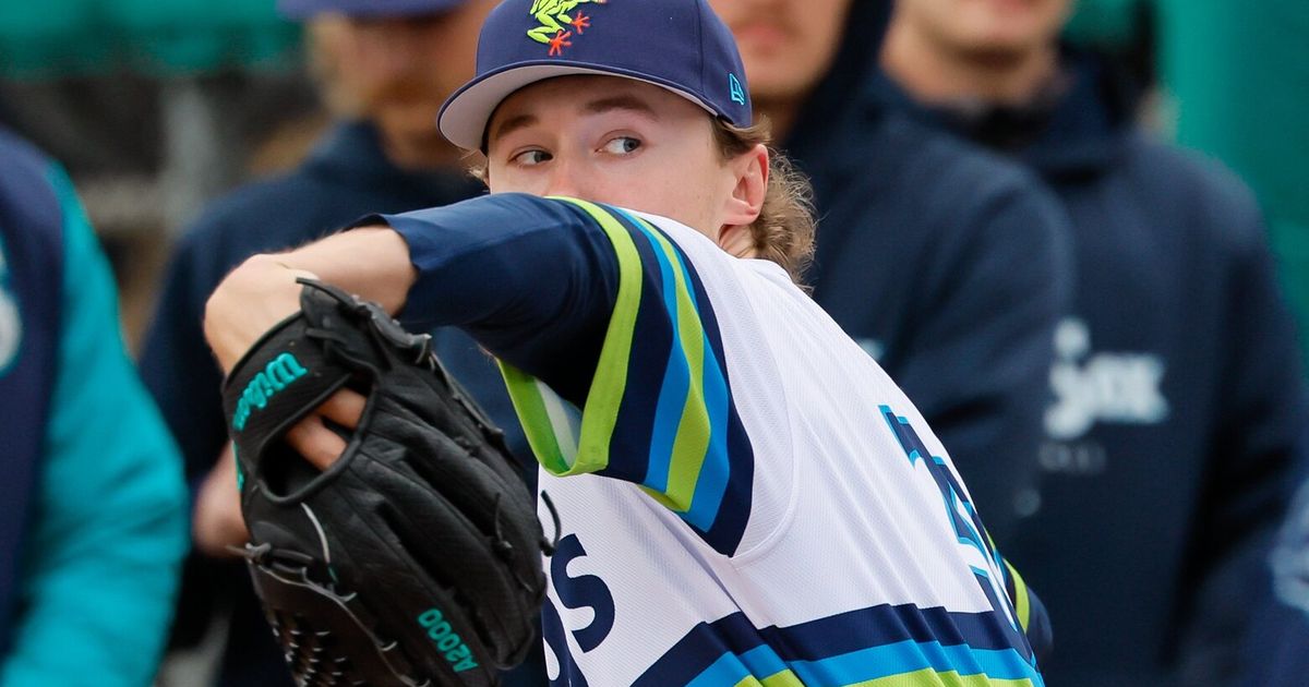Mariners leaning toward activating Bryce Miller on current road trip
