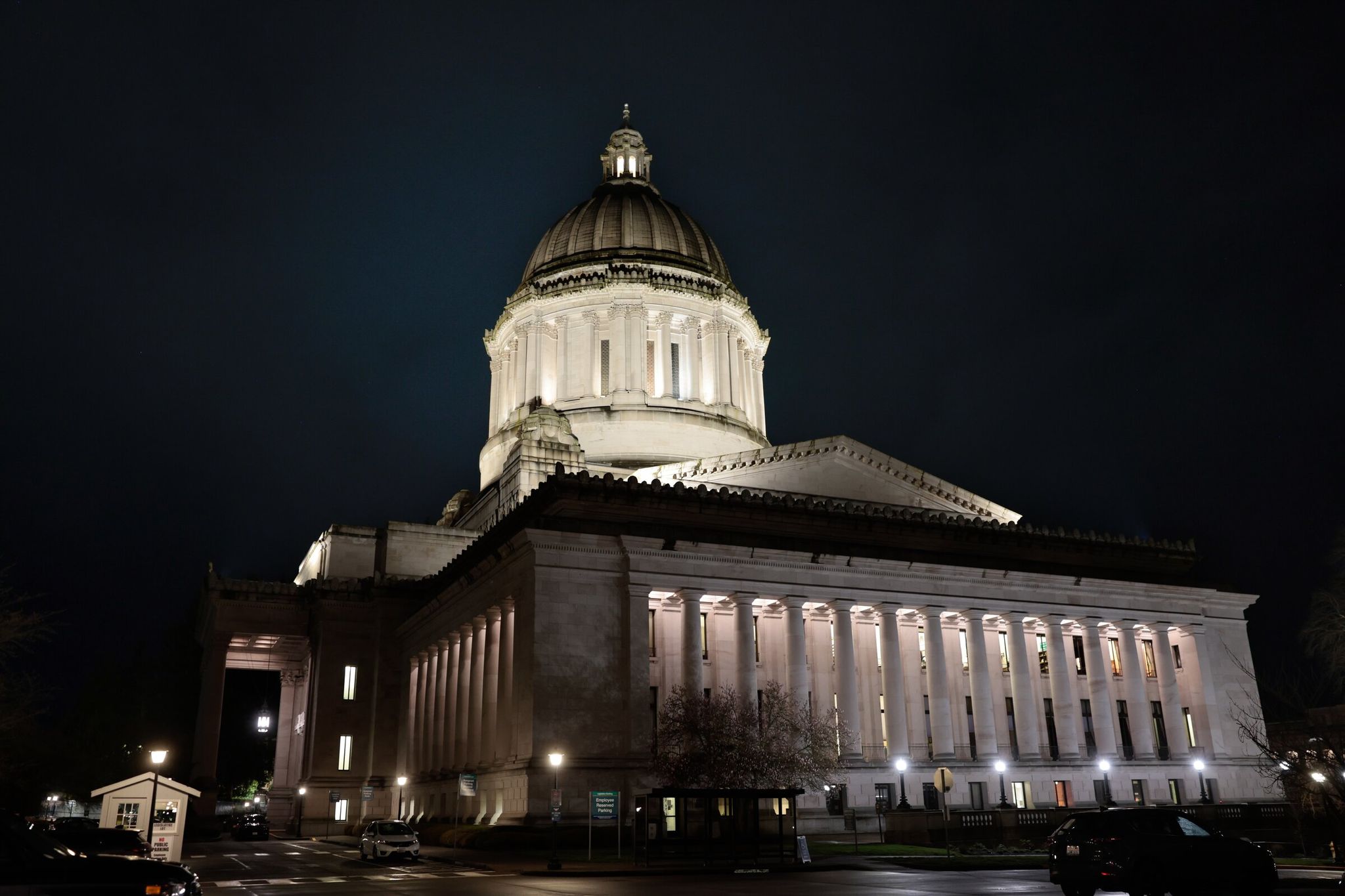 The Washington state chapter of the National Alliance on Mental Illness played a key role in lobbying for mental health legislation in Olympia, before the chapter was dissolved earlier this year. (Karen Ducey / The Seattle Times)