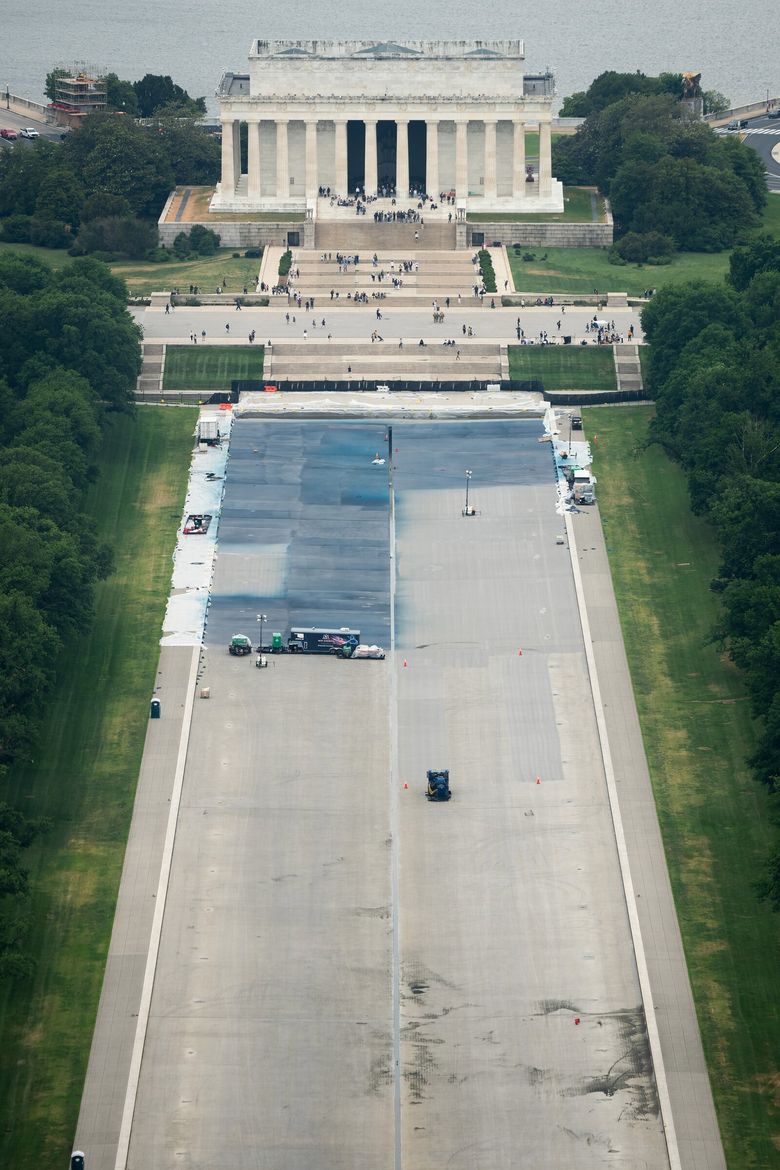 Reflecting Pool repairs to cost $13.1 million. Trump had promised $1.8M |  The Seattle Times