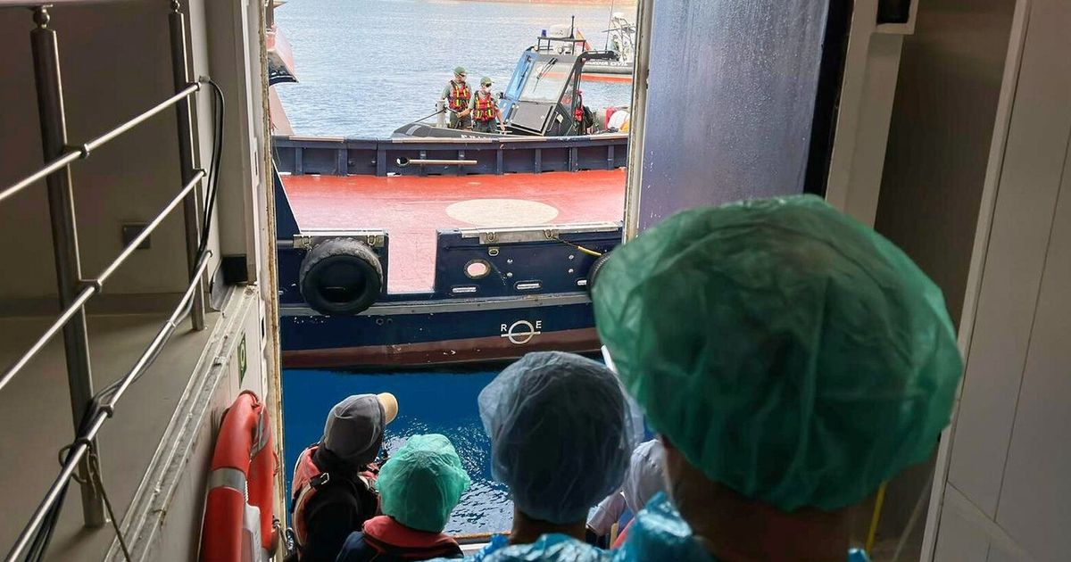 Doctor on ship who helped care for passengers with hantavirus leaves medical isolation unit