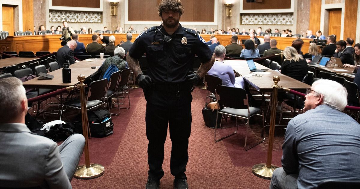 Congress moves to raise retirement age for Capitol Police as threats against lawmakers mount