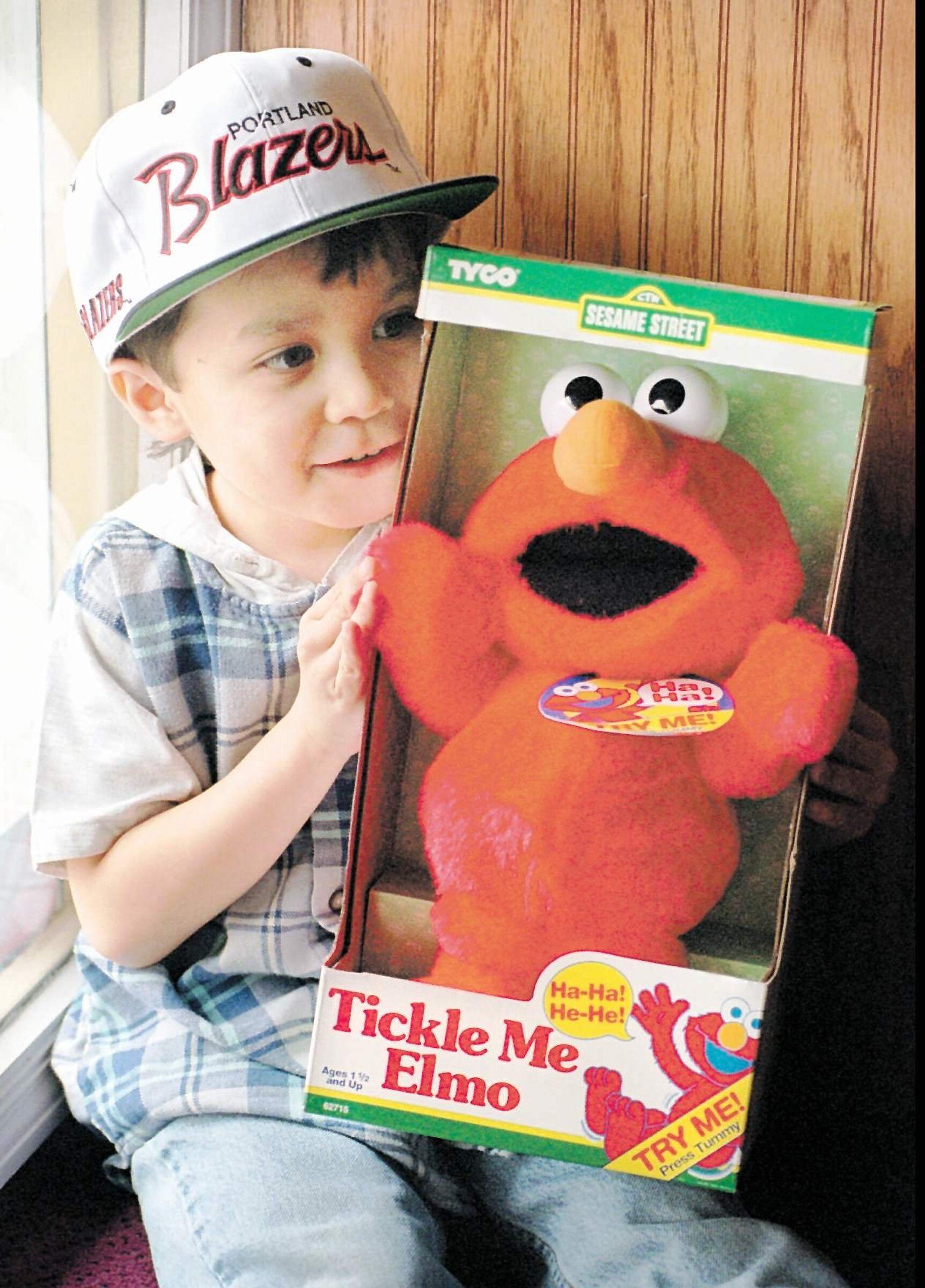 Greg Hyman, co-creator of Tickle Me Elmo, dies at 78 | The Seattle