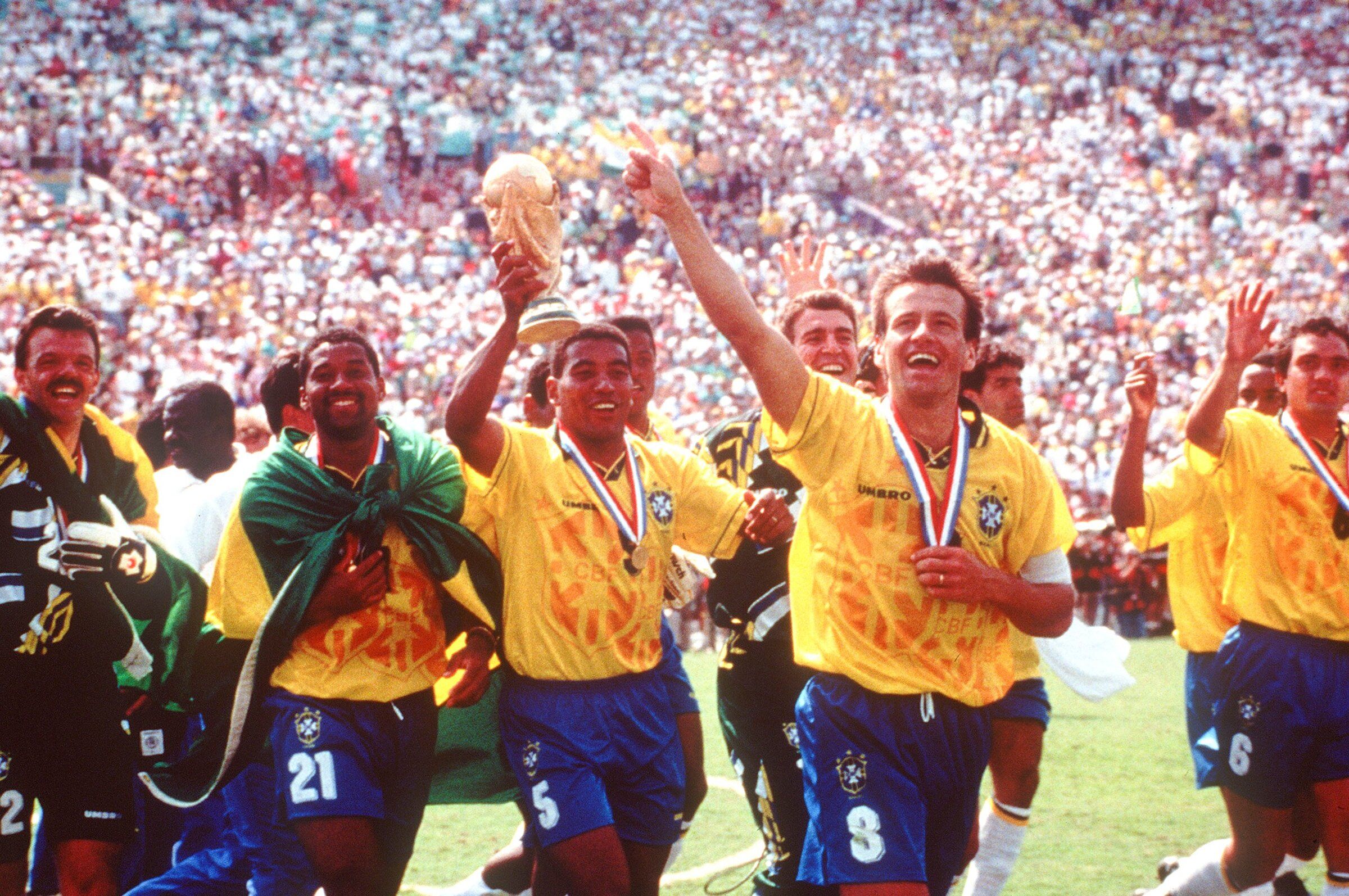 スケート♡ ムラスポ　GLOBE united by fate est 1994 Husky Stadium almost hosted World Cup games in 1994. Why it didn't