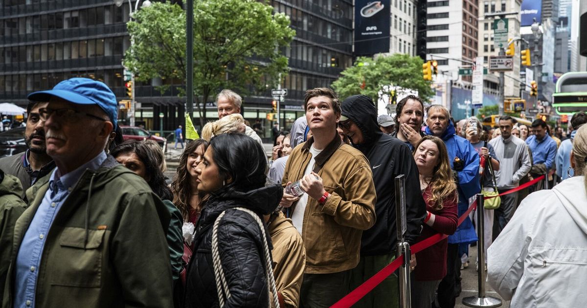 Outside Colbert’s final show, fans from near and far line up for a farewell