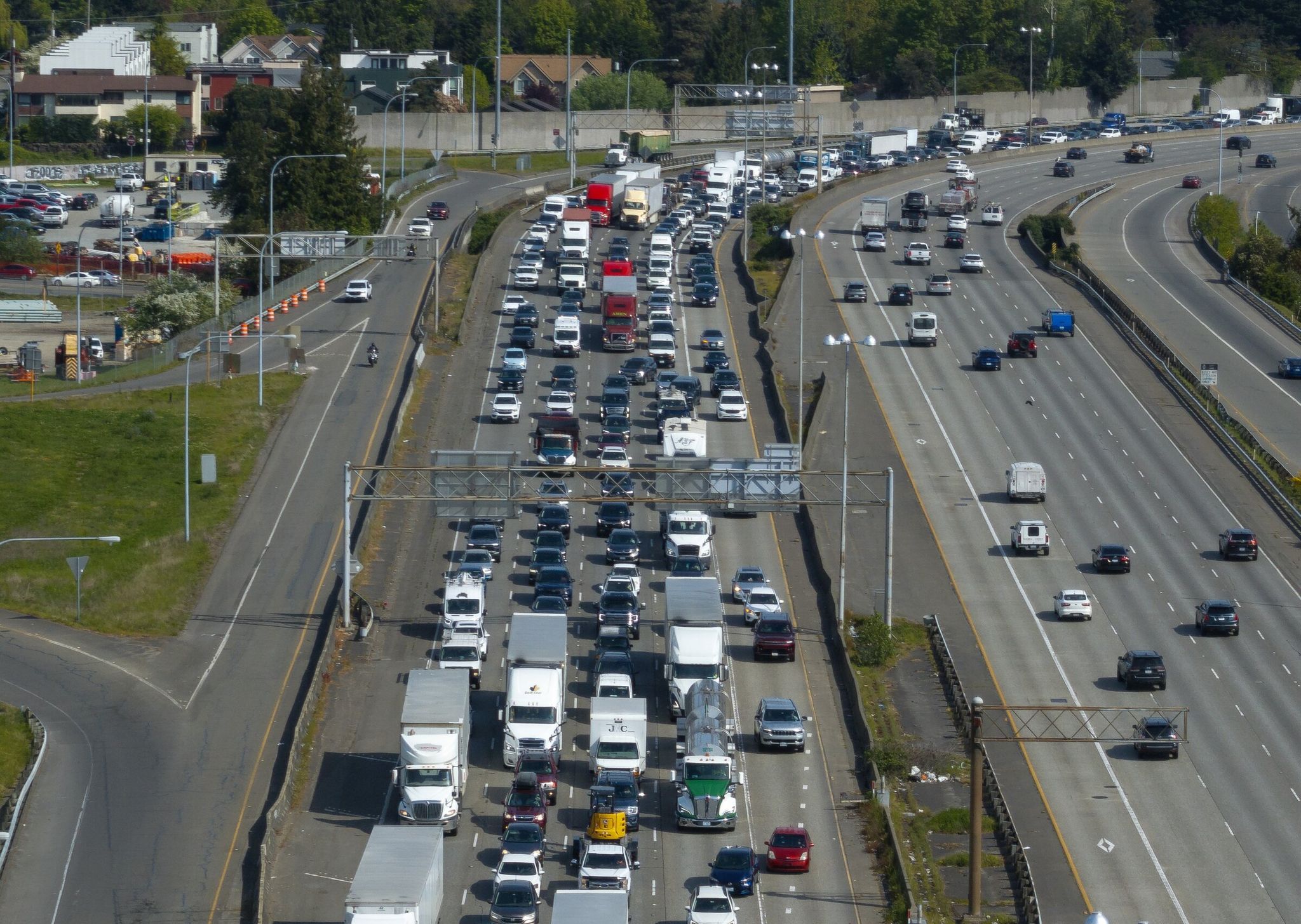 Southbound Interstate 5 traffic crawls near Northgate on April 30 in Seattle. (Nick Wagner / The Seattle Times)