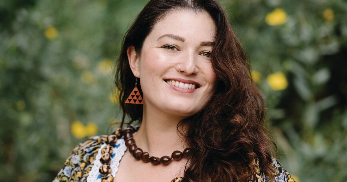 WA-raised author on debut novel-in-verse ‘An Expanse of Blue’