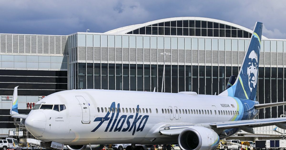Alaska Airlines details plans for largest airport lounge at Sea-Tac