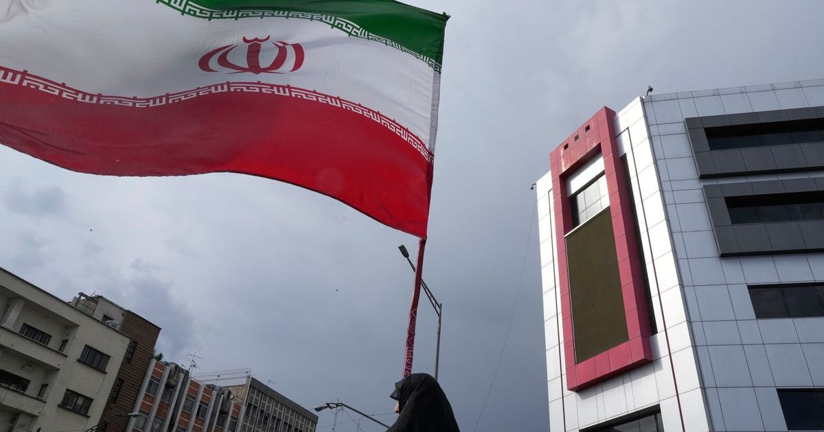 Iran begins lifting monthslong internet blackout, officials say