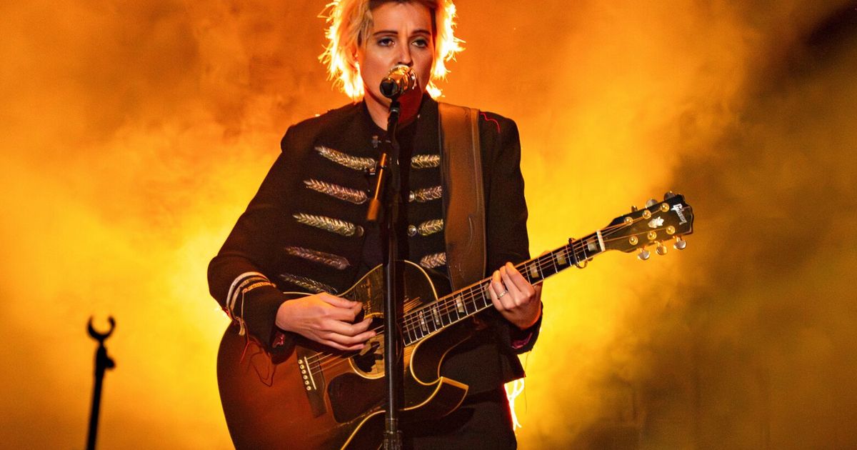 Brandi Carlile and Bonnie Raitt hold court under Gorge full moon