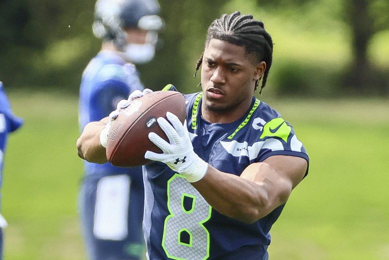 Seahawks sign first-round draft pick Jadarian Price | The Seattle Times