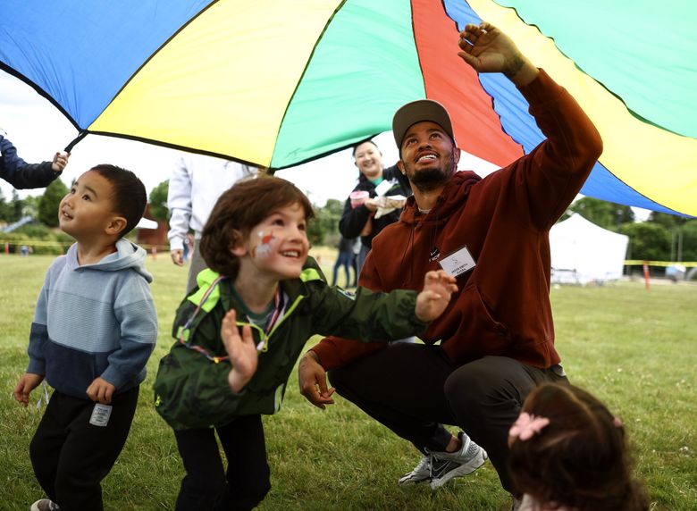 Seahawks' Jaxon Smith-Njigba using his platform to give back in Seattle | The Seattle Times