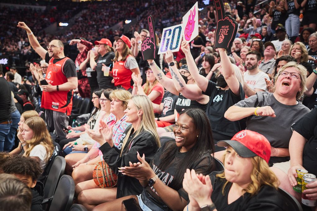Sports-mad Portland savors its second chance to root for women's basketball