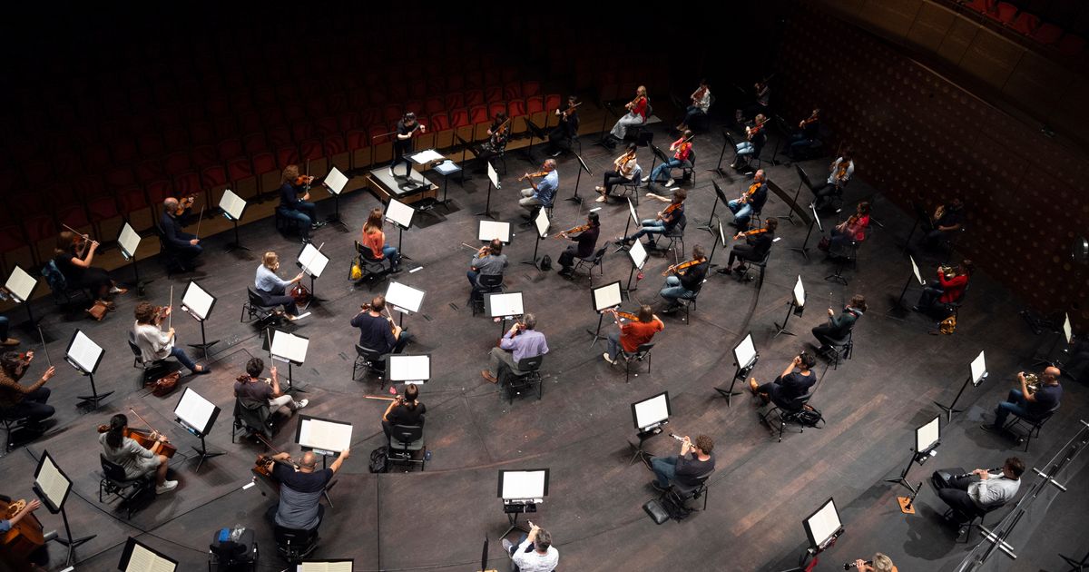 Elim Chan hired as San Francisco Symphony’s first female music director