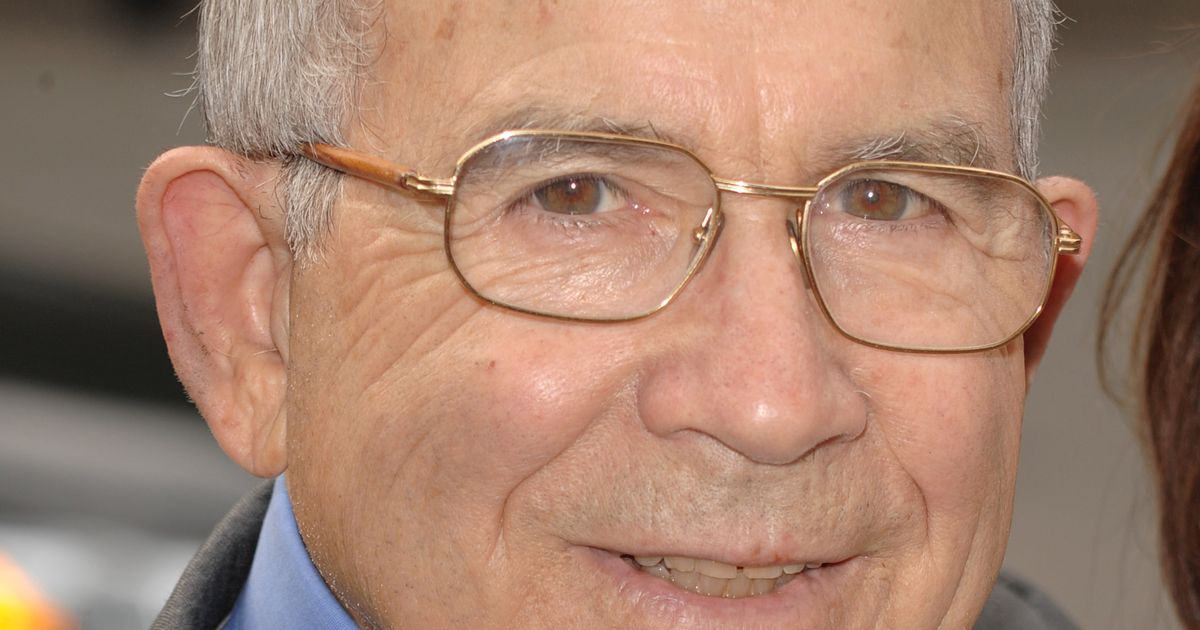 Newspaper publisher and former AP board chairman Donald Newhouse dies at 96