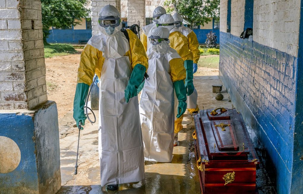 As Ebola spreads, scientists race to develop vaccines and treatments