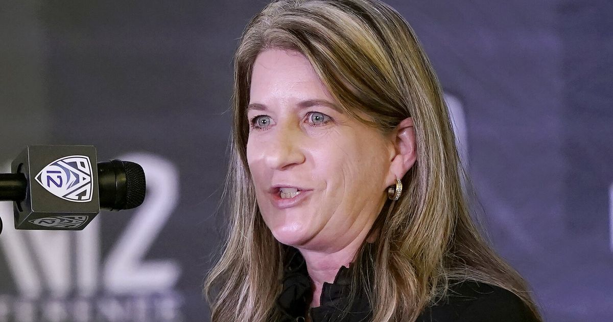 Pac-12 commissioner to Senate: NCAA should consider student-athlete CBA