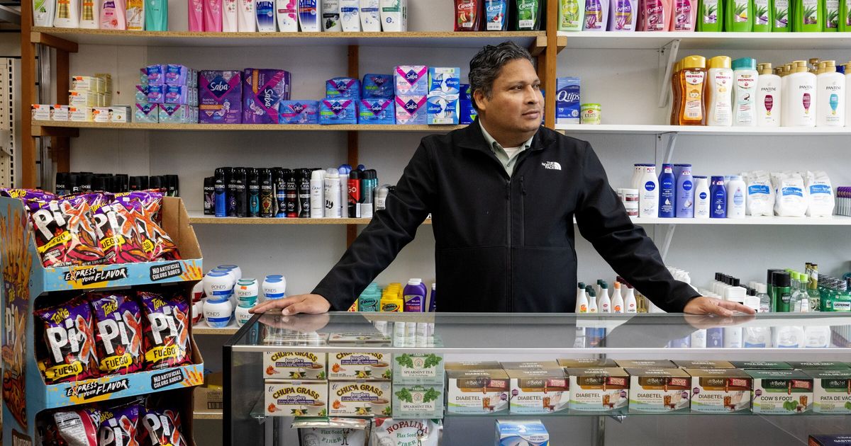 Aurora Avenue North businesses fed up with shootings, sex trafficking