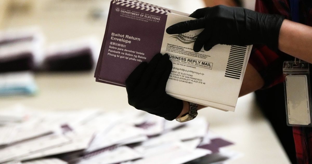 U.S. appeals court upholds ruling blocking Trump's order on mail-in voting