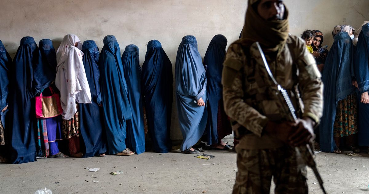 MSF says one of its staff was among women detained in Afghanistan for violating dress code rules