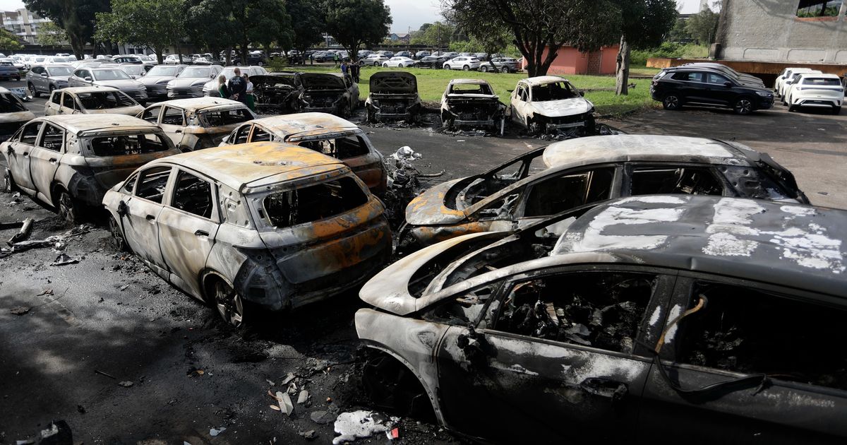 Officials in Brazil investigate helicopter crash that killed 6