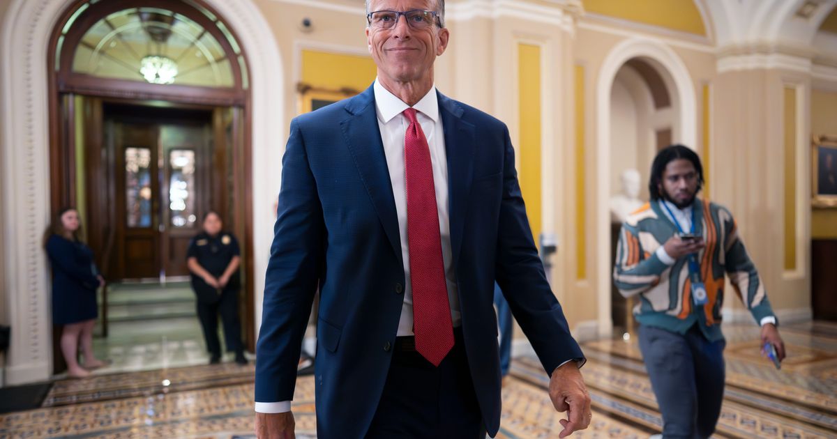 Senate fails to advance war powers resolution to halt US action against Iran